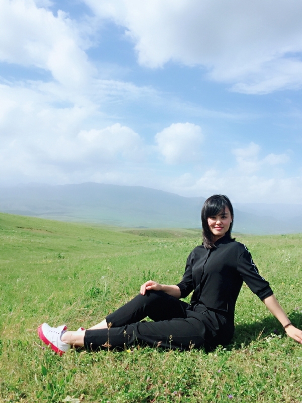 木林森的第一张照片--伊犁认干亲服务网