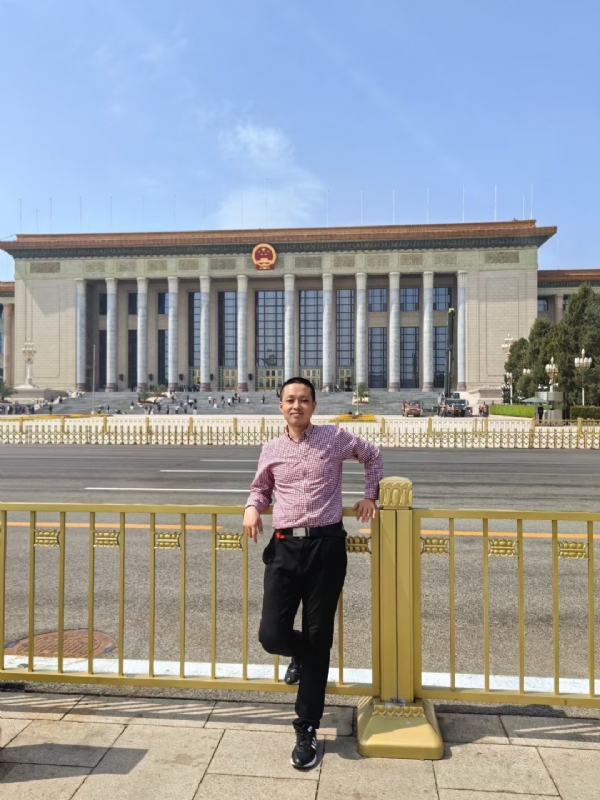 匆匆那年的第三张照片--伊犁认干亲服务网